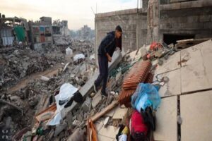 کشف پیکر ۲۵ شهید فلسطینی از زیر آوارهای غزه