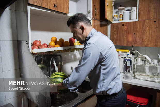 شب یلدا در ایستگاه‌های آتش‌نشانی رشت