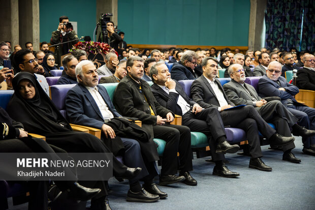 سفر یک روزه سید عباس عراقچی، وزیر امور خارجه ایران به اصفهان