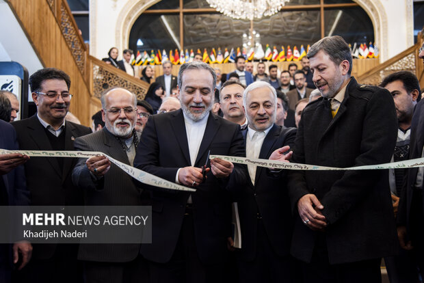 سفر یک روزه سید عباس عراقچی، وزیر امور خارجه ایران به اصفهان