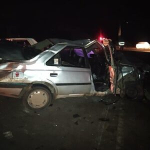 برخورد مرگبار پژو با گاردریل در محور اراک–قم یک فوتی بر جای گذاشت