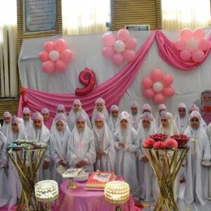 آغاز فصل بندگی در دلبران؛ جشن تکلیف دختران با رنگی از ایمان و شادی