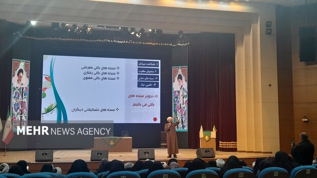 کارشناس تربیتی: قافیه اعتکاف را با شناخت نادرست مخاطب می‌بازیم