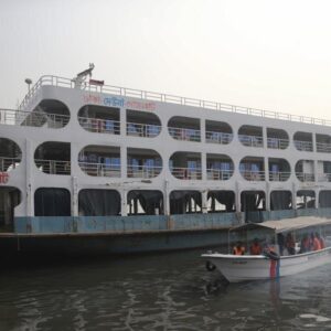 ۴ کشته بر اثر برخورد کشتی در میان مه غلیظ در رودخانه بنگلادش