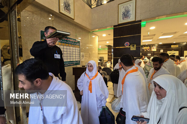 کاروان عمره دانشگاهیان