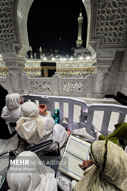 کاروان عمره دانشگاهیان