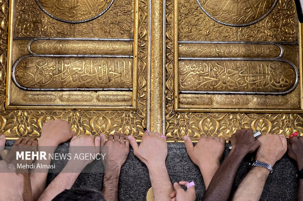 کاروان عمره دانشگاهیان