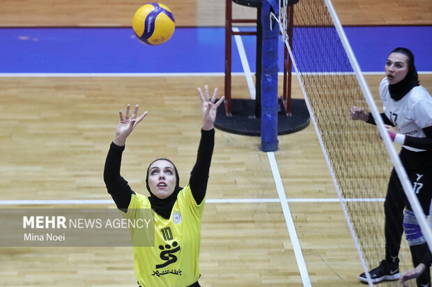 هفته پنجم لیگ برتر والیبال بانوان در تبریز