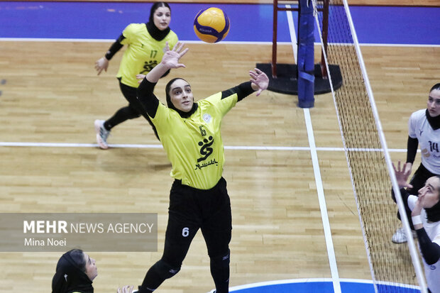 هفته پنجم لیگ برتر والیبال بانوان در تبریز