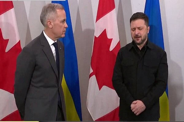 کارنی: امکان صلح در اوکراین وجود دارد؛ زلنسکی: پوتین مرد جنگ است!