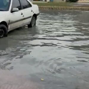 آبگرفتگی خیابان‌ها و معابر شهر گناوه