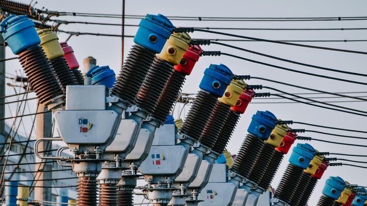 تامین ۳۶ میلیارد کیلووات ساعت انرژی با ترانسفورماتور عظیم چینی