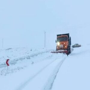 برف‌روبی محورهای مواصلاتی آذربایجان غربی