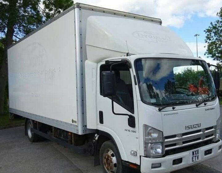 آشوری:کامیون با رانندگی پسر ۱۳ ساله در پلیس راه ساوه- تهران متوقف شد