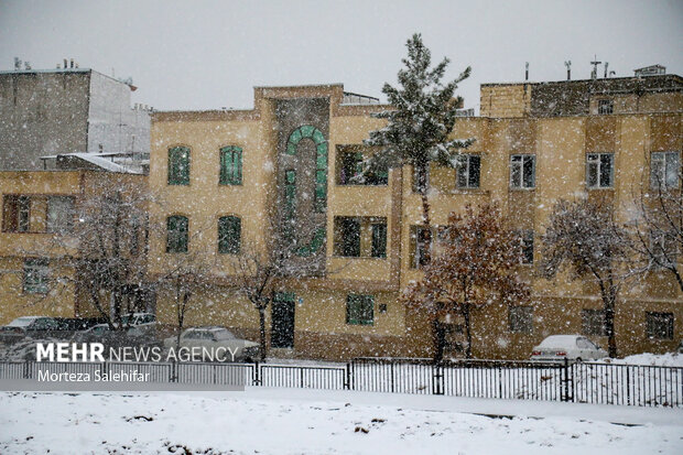 بارش برف در شهرکرد