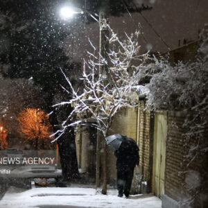 بارش اولین برف زمستانی در تبریز