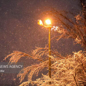 بعد از طوفان، برف مهمان یزد شد