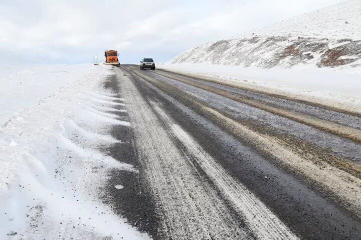 وضعیت محورهای روستایی دلفان به دنبال بارش سنگین برف