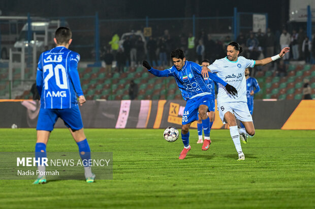 لیگ برتر فوتبال - استقلال  و گل گهر