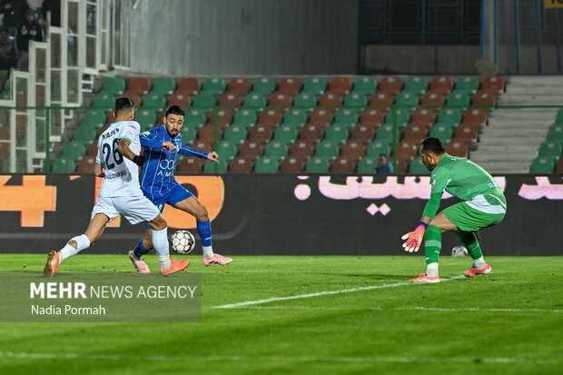 لیگ برتر فوتبال - استقلال  و گل گهر