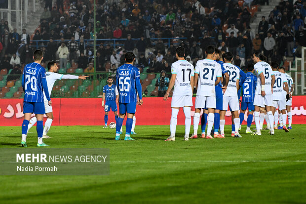 لیگ برتر فوتبال - استقلال  و گل گهر