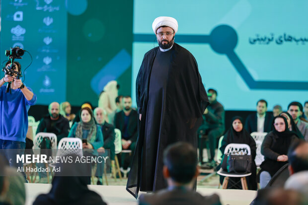 دومین رویداد ملی رعنا