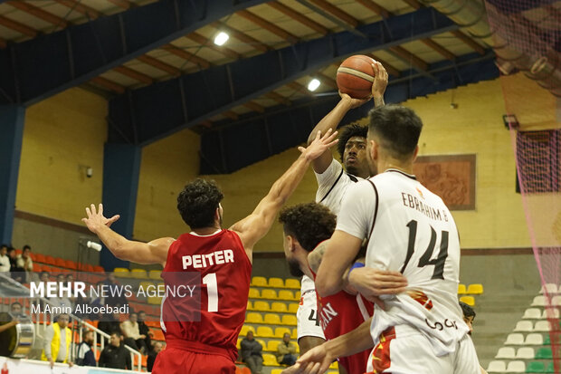 لیگ برتر بسکتبال ؛ گلنور اصفهان و شهرداری گرگان