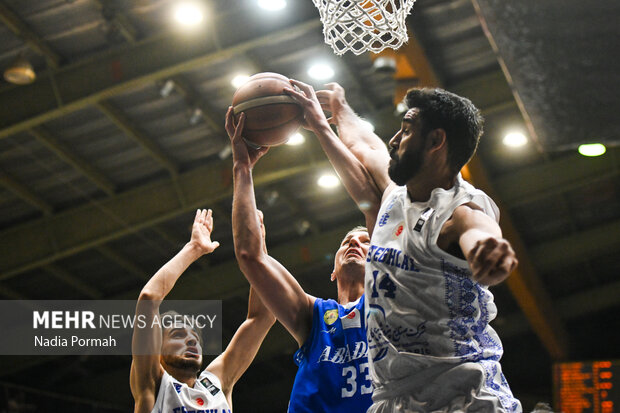لیگ برتر بسکتبال - استقلال و پالایش نفت