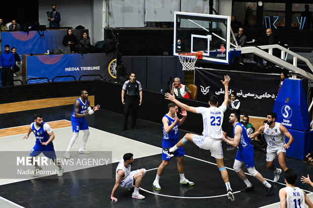 لیگ برتر بسکتبال - استقلال و پالایش نفت