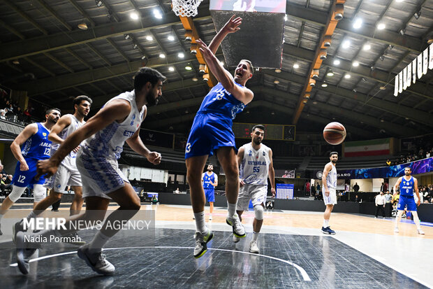 لیگ برتر بسکتبال - استقلال و پالایش نفت