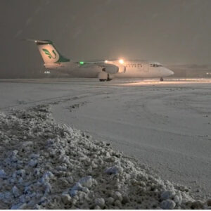 انجام پروازها از فرودگاه ارومیه همزمان با بارش برف