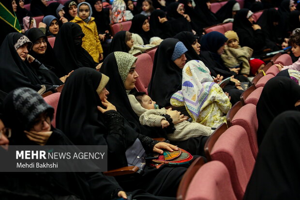 اختتامیه جشنواره هنر آسمانی در قم