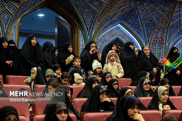 اختتامیه جشنواره هنر آسمانی در قم