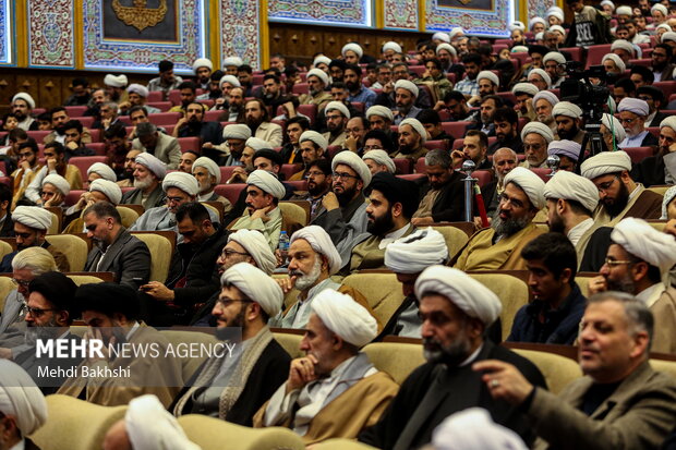 اختتامیه جشنواره هنر آسمانی در قم