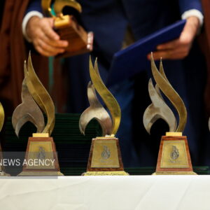 اختتامیه جشنواره هنر آسمانی در قم