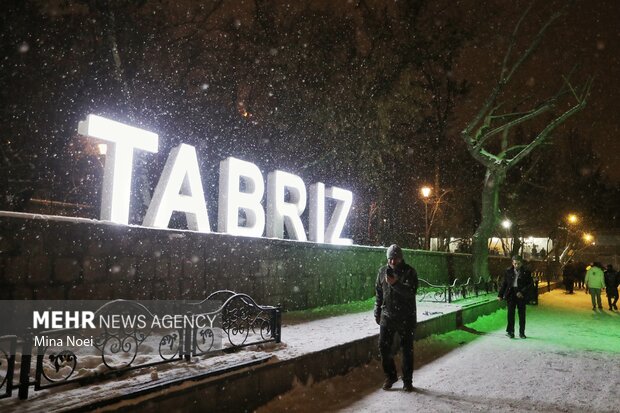چهره تبریز زمستانی شد