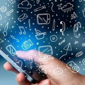 رئیس مرکز فضای مجازی: در فضای مجازی کمتر از ۱۰ کشور وجود دارد