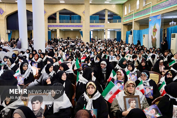 اجلاسیه بزرگداشت ۳۱۰۰ شهید شهرستان ارومیه