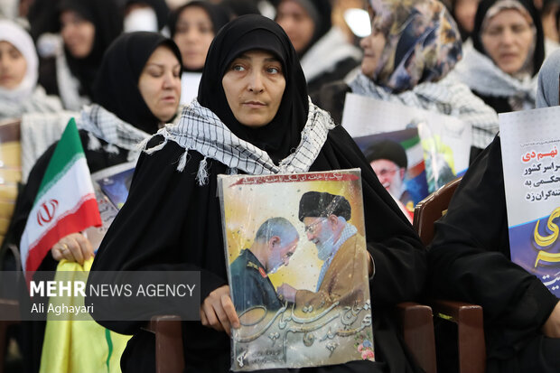 اجلاسیه بزرگداشت ۳۱۰۰ شهید شهرستان ارومیه