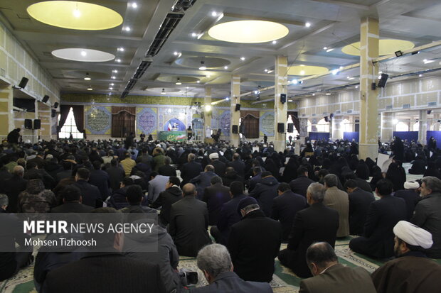 بزرگداشت حماسه ۹ دی در مصلای الغدیر خرم‌آباد
