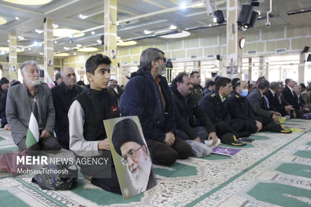 بزرگداشت حماسه ۹ دی در مصلای الغدیر خرم‌آباد