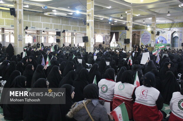 بزرگداشت حماسه ۹ دی در مصلای الغدیر خرم‌آباد