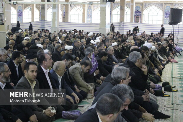 بزرگداشت حماسه ۹ دی در مصلای الغدیر خرم‌آباد