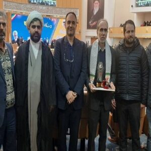 تجلیل از رئیس مرکز آموزش و تربیت محیط‌بان سازمان حفاظت محیط‌زیست