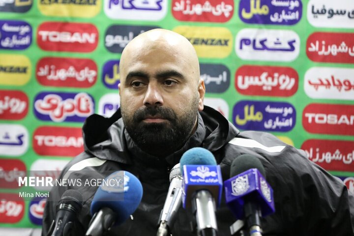 زارع: بازیکنانم در برابر تراکتور جانانه دفاع کردند