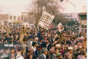 تاجیک: واقعه ۱۰ دی، روز خونین رژیم پهلوی در ورامین بود