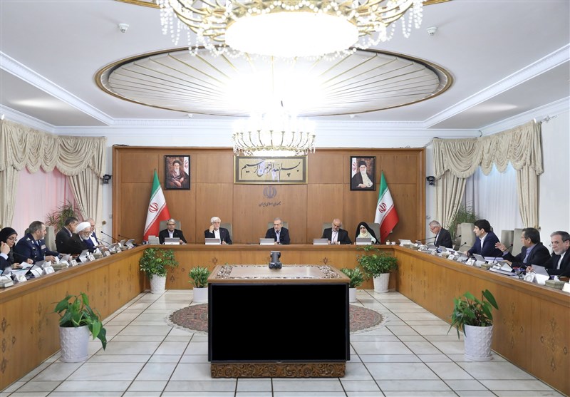 پزشکیان: کاستی سیاست‌های حمایتی دولت رفع شود