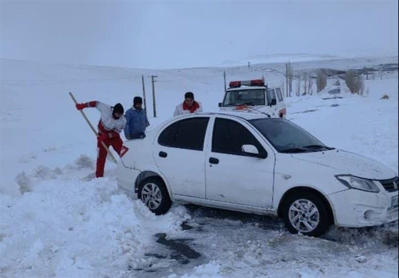 بارش برف در جاده‌های 4 استان/تردد روان در جاده‌های شمال