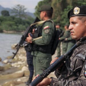 بازداشت 5 تبعه آمریکایی در ونزوئلا به اتهام قاچاق مواد مخدر