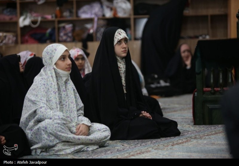 گزارش تصویری| اعتکاف دختران دانش‌آموز در بندرانزلی
